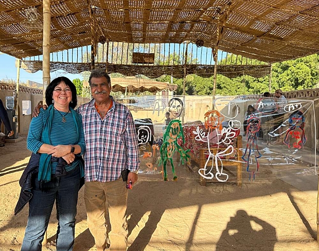 With artist Mohamed Abla at the World Schooling Hub Luxor, photo: Mahmoud Hawary